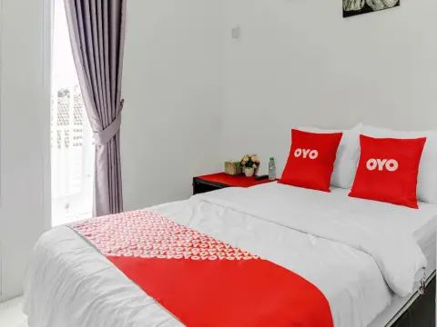 OYO 90730 Padekosan - Photo 1