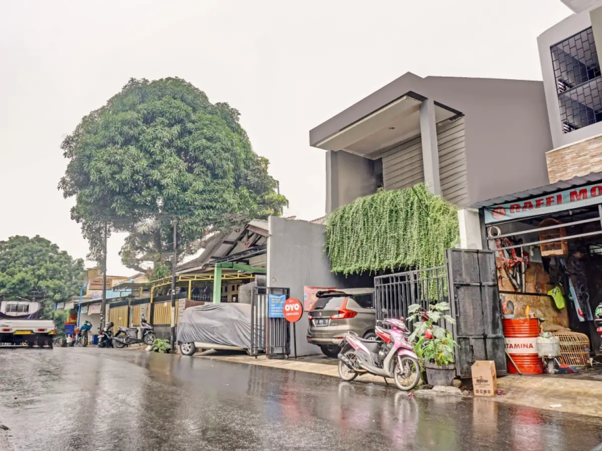 OYO 90738 Griya Dara Near Swimming Pool Essence Dharmawangsa JAKARTA