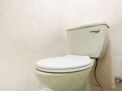 OYO 90843 Vip Syariah Jemur Andayani - Photo 4