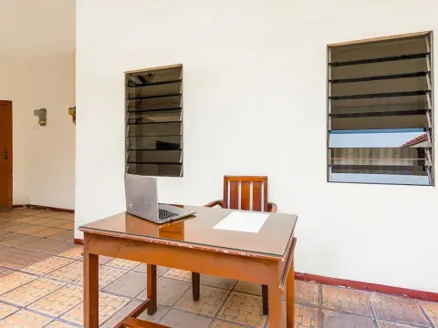 OYO 90843 Vip Syariah Jemur Andayani - Photo 3