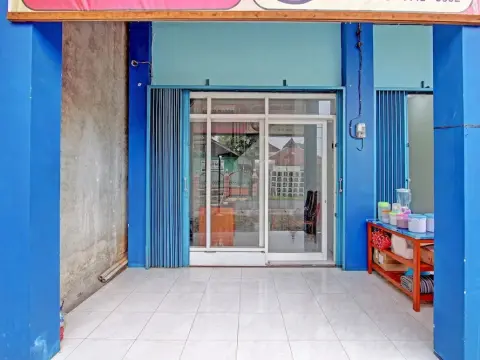 OYO 91960 Fariza House Syariah - Photo 1