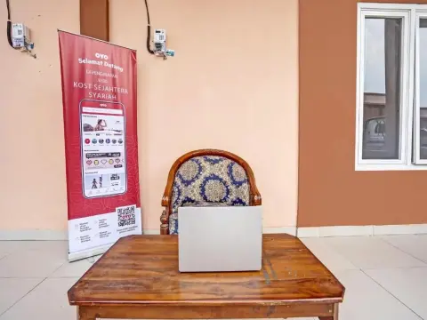 OYO 92006 Kost Sejahtera Syariah - Photo 4