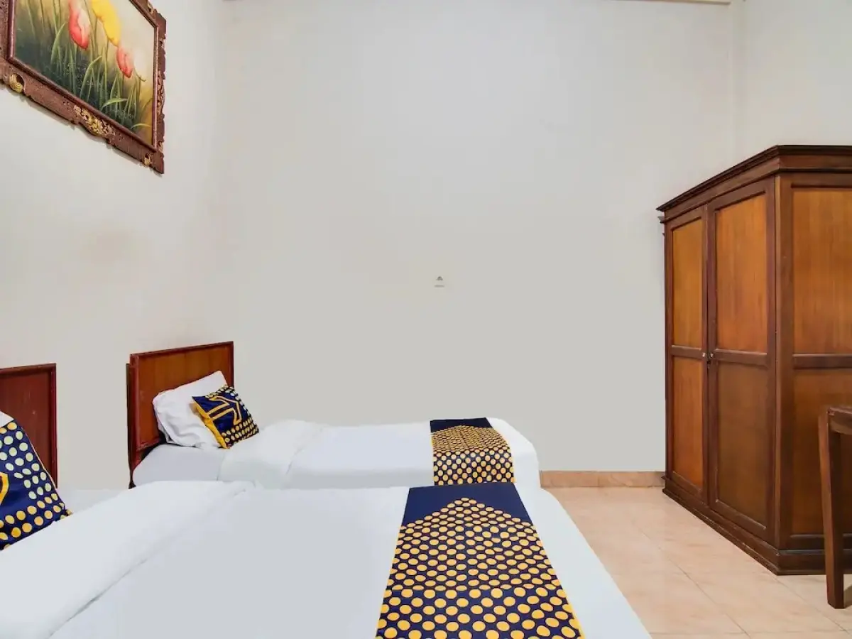 OYO 92024 Green Hotel