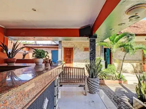 OYO 92175 Surya Madu Guest House Near Pantai Kelan - Photo 2