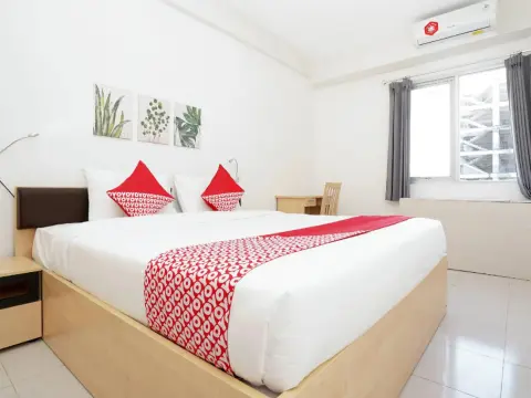 OYO Flagship 910 Menara Rungkut Surabaya - Photo 2