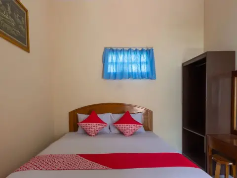 OYO Flagship 91245 Rika Hotel Makassar - Photo 3