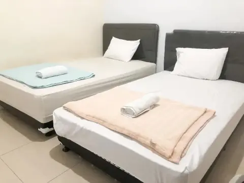 Oyo Life 2698 Kost Blessing - Photo 2