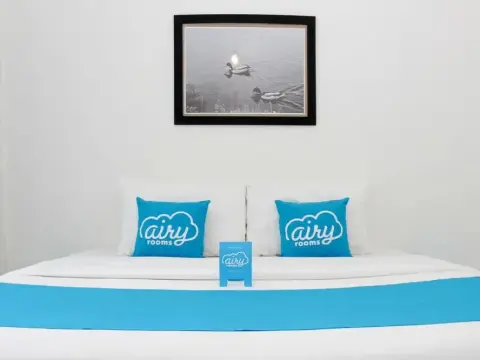 Paras Paros Marina Lodge - Photo 2