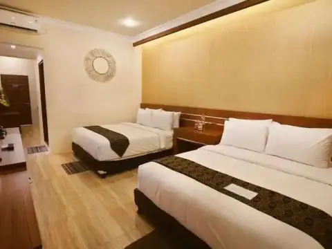 Patria Family Blitar - Photo 3