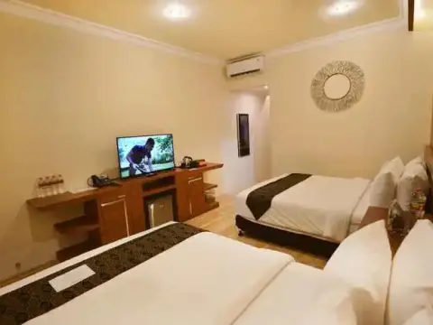 Patria Family Blitar - Photo 4