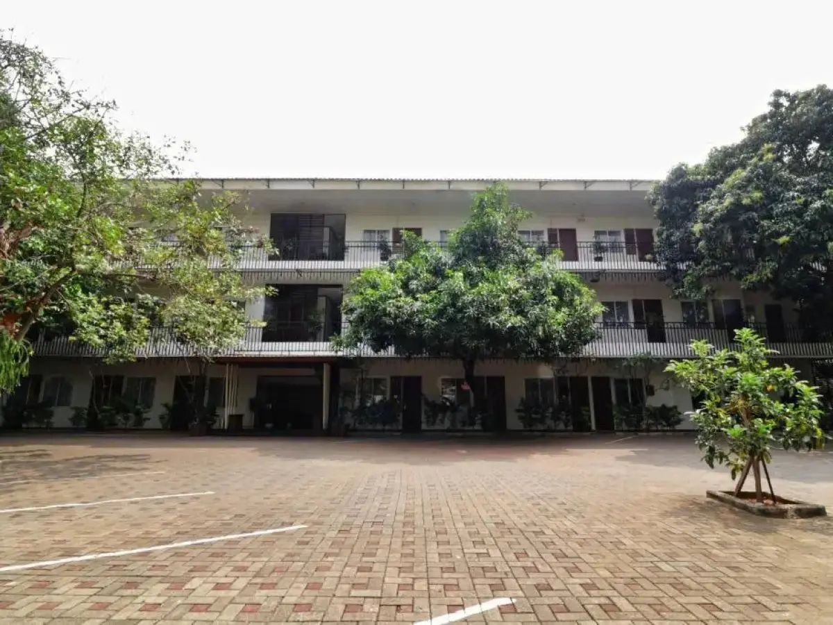 Pejaten Valley Residence