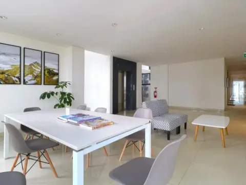 Plaza 54 Residence - Photo 2