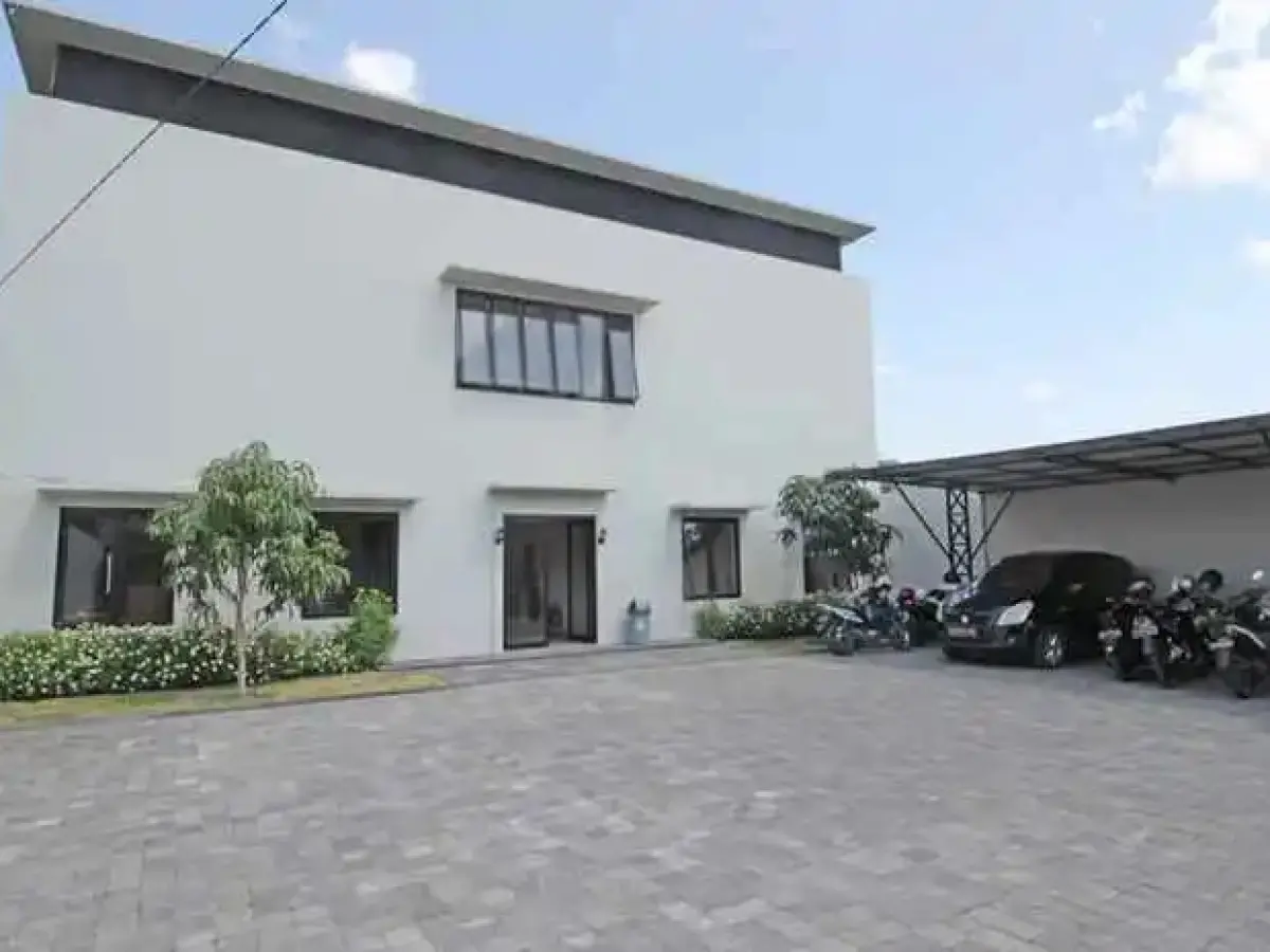 Pucuk Matahari Hotel