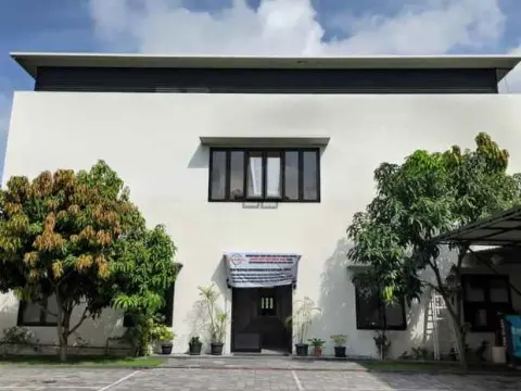 Pucuk Matahari Hotel - Photo 4