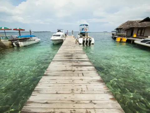 Pulau Pelangi Resort - Photo 1