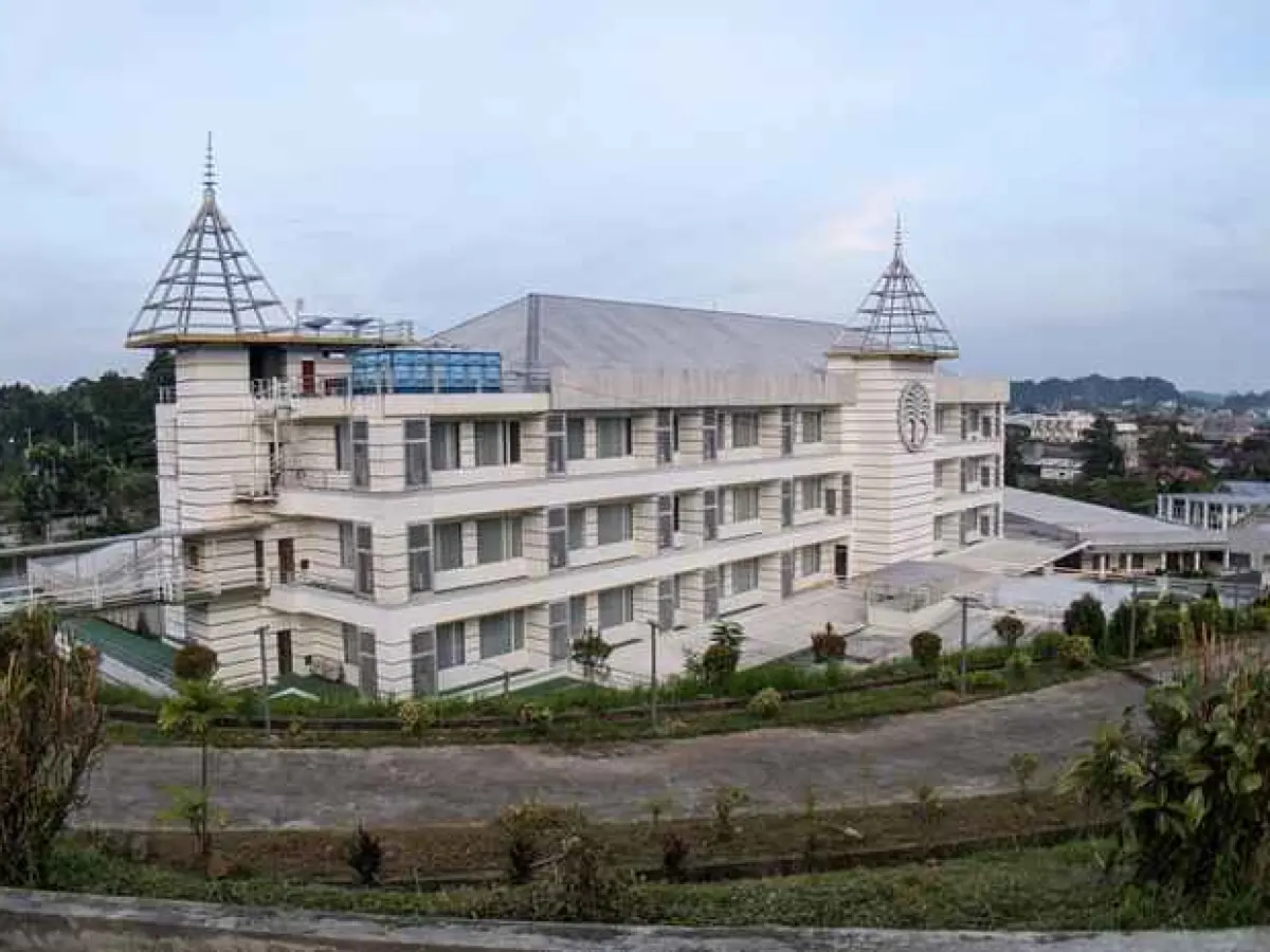 Puri Senyiur Hotel