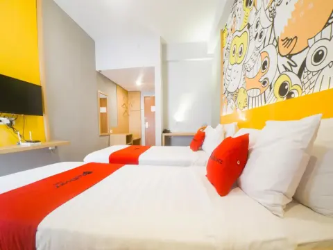 RedDoorz Apartment near Bundaran Satelit Surabaya - Photo 3