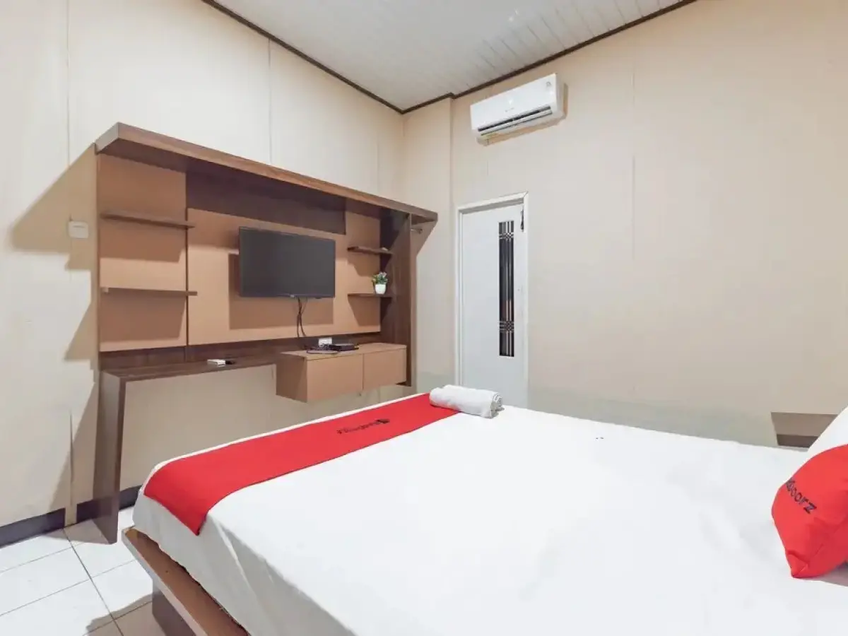 RedDoorz @ K Home Syariah near Mall Kartini Lampung