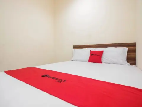 RedDoorz @ Meruya 2 - Photo 4