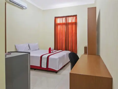 RedDoorz @ Pogung Baru - Photo 3