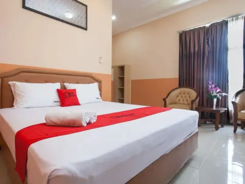 RedDoorz @ Rampal - Photo 2