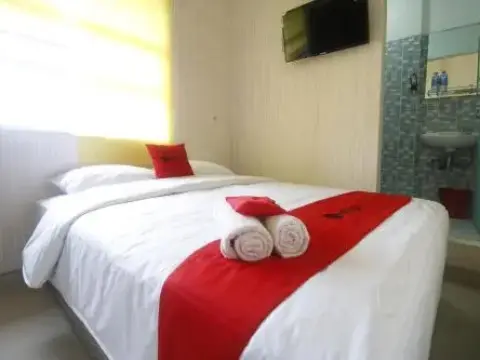 RedDoorz @ Sukajadi Pekanbaru - Foto 3