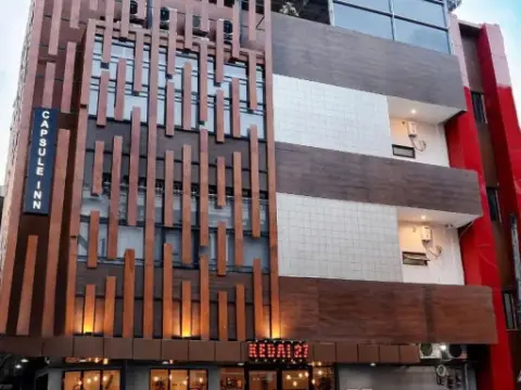 RedDoorz Hostel @ Capsule Inn Medan - Photo 1