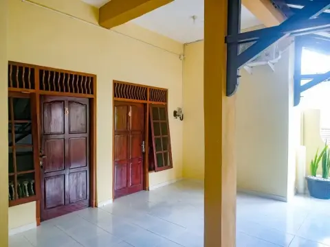 RedDoorz near Alun Alun Klaten - Photo 3