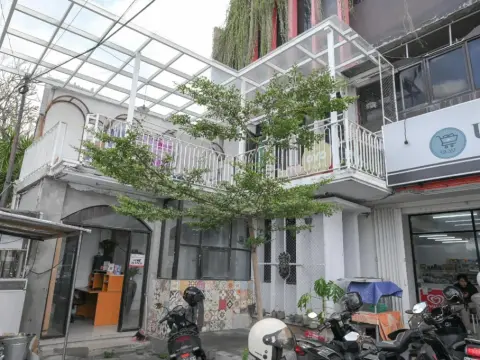 RedDoorz near Art Centre Bali - Photo 1