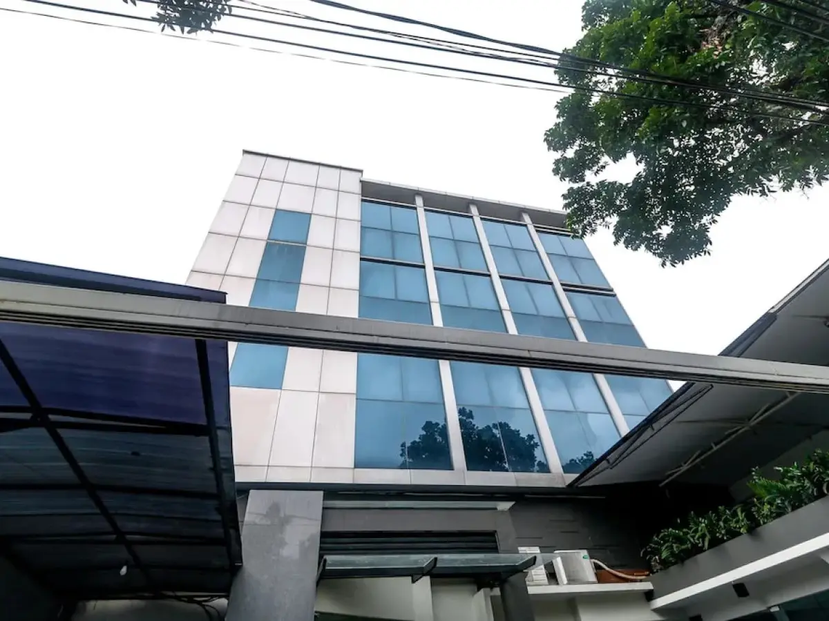 RedDoorz near Kebon Jeruk Jakarta