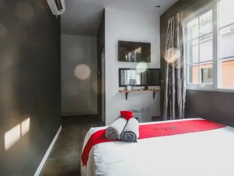 RedDoorz near Lokasari Square Jakarta - Photo 4