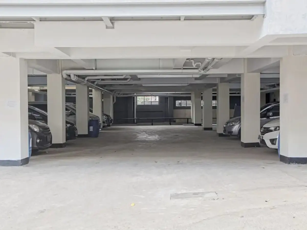 RedDoorz near Maranatha University 3