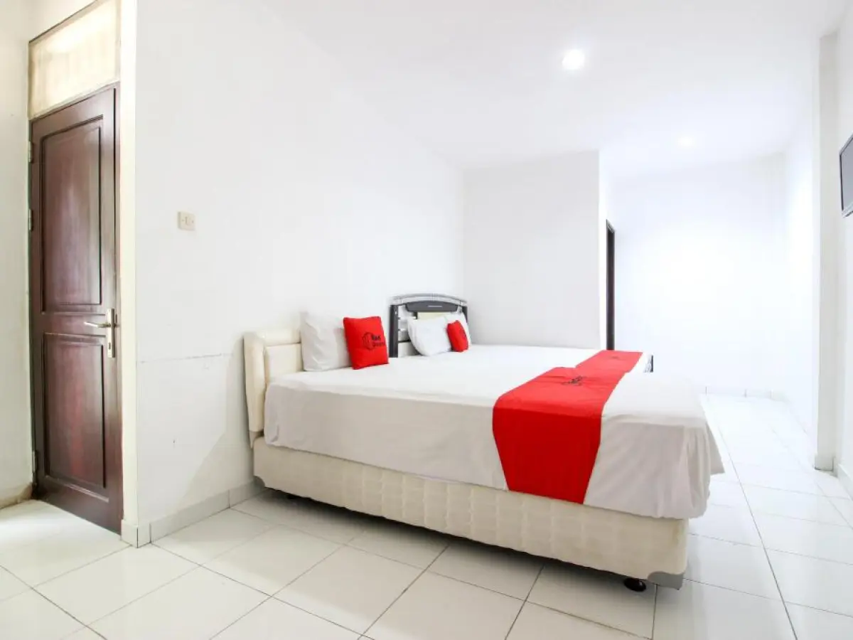 RedDoorz near RS Sarjito Yogyakarta 2