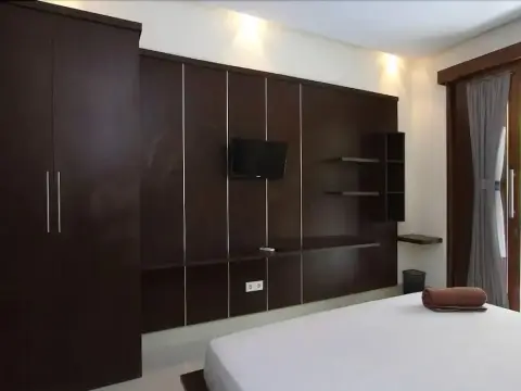 RedDoorz near Sindhu Beach Sanur - Photo 2