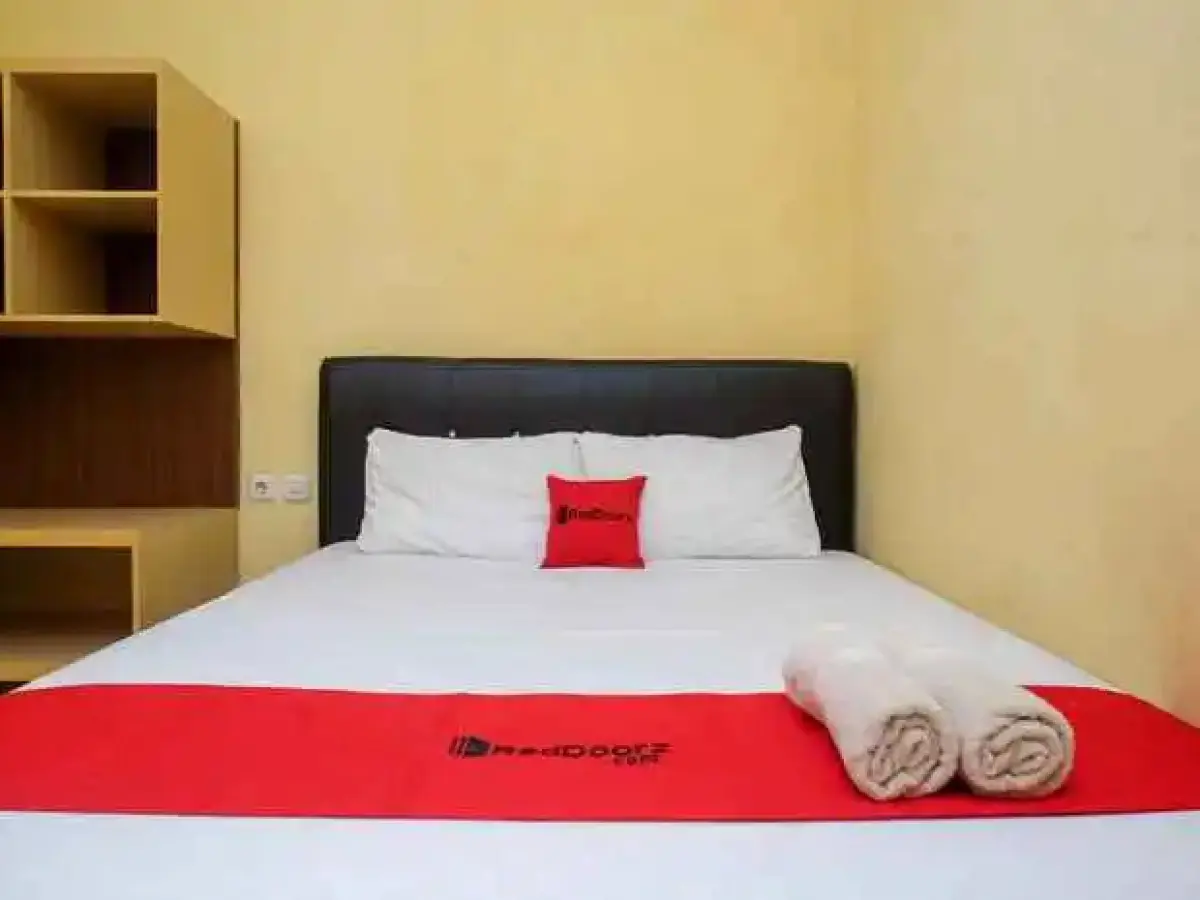 RedDoorz near Taman Pantai Alam Indah Tegal