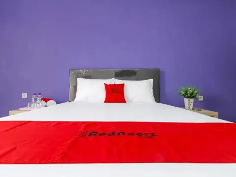 RedDoorz near Universitas Pelita Harapan Karawaci - Foto 4