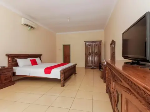 RedDoorz Plus @ Pangkal Pinang Mentok - Photo 3