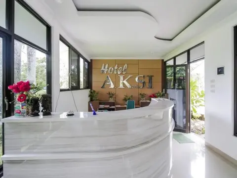 RedDoorz Plus @ Pangkal Pinang Mentok - Photo 1