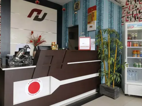 RedDoorz Plus near Fort Rotterdam - Foto 1