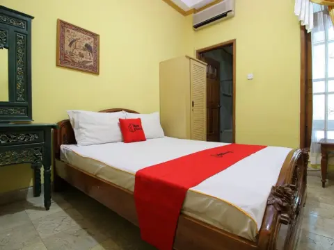 RedDoorz Plus near Galeria Mall - Foto 2