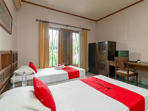 RedDoorz Plus Near One Bell Park Avenue - Photo 4