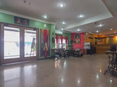 Reddoorz Premium Near Jembatan Ampera 2 - Foto 2