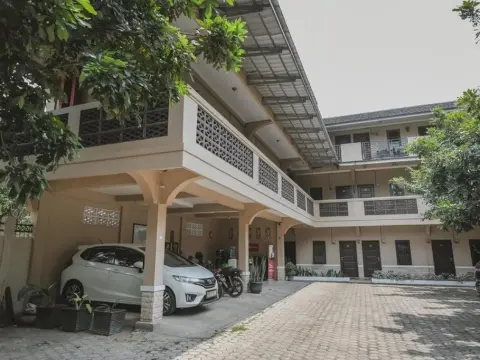 RedDoorz Syariah near Jamtos Jambi 2 - Photo 3