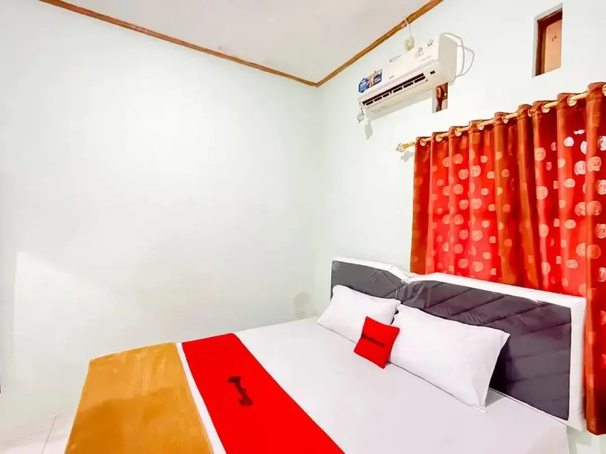 RedDoorz Syariah near RS Bhayangkara Nganjuk