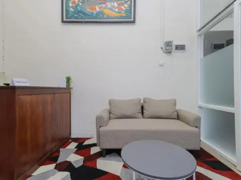 RedDoorz Syariah near Universitas Jember - Photo 2