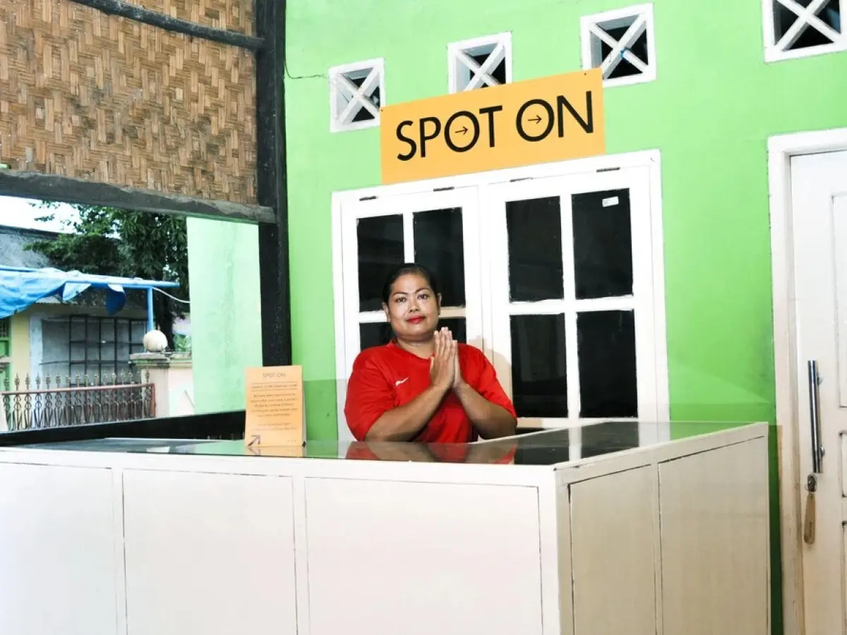 Rendy Putra Malingping by OYO Rooms