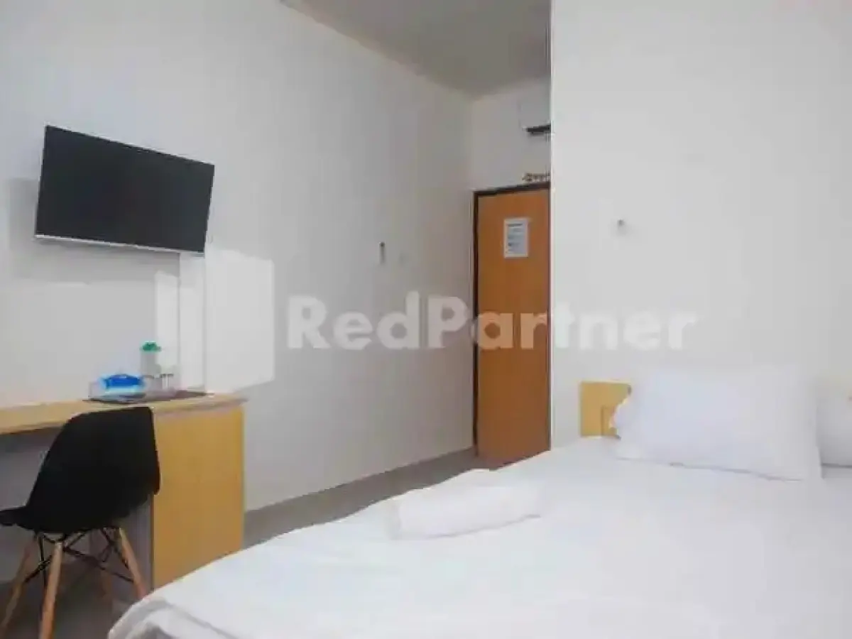 River House Mitra RedDoorz
