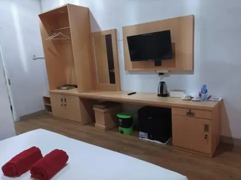 Robbani Edotel Liwa Syariah - Photo 1