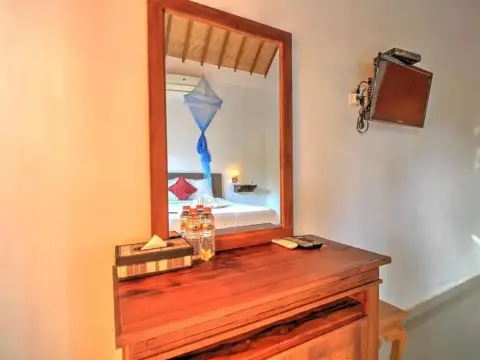 Saren Villa - Photo 4