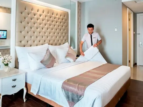 Savero Hotel Depok - Foto 3